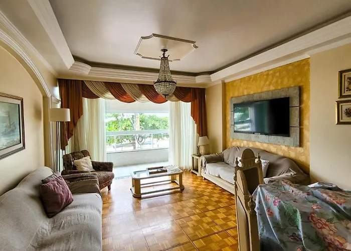 Fantastico Apartamento Frente Ao Mar Em Balneario Camboriu